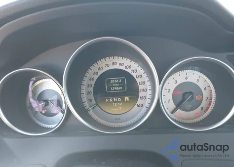 2012 Mercedes-Benz C 300 Luxury 4Matic/Sport 4Matic z USA, uszkodzony, nr VIN WDDGF8BB3CR201441